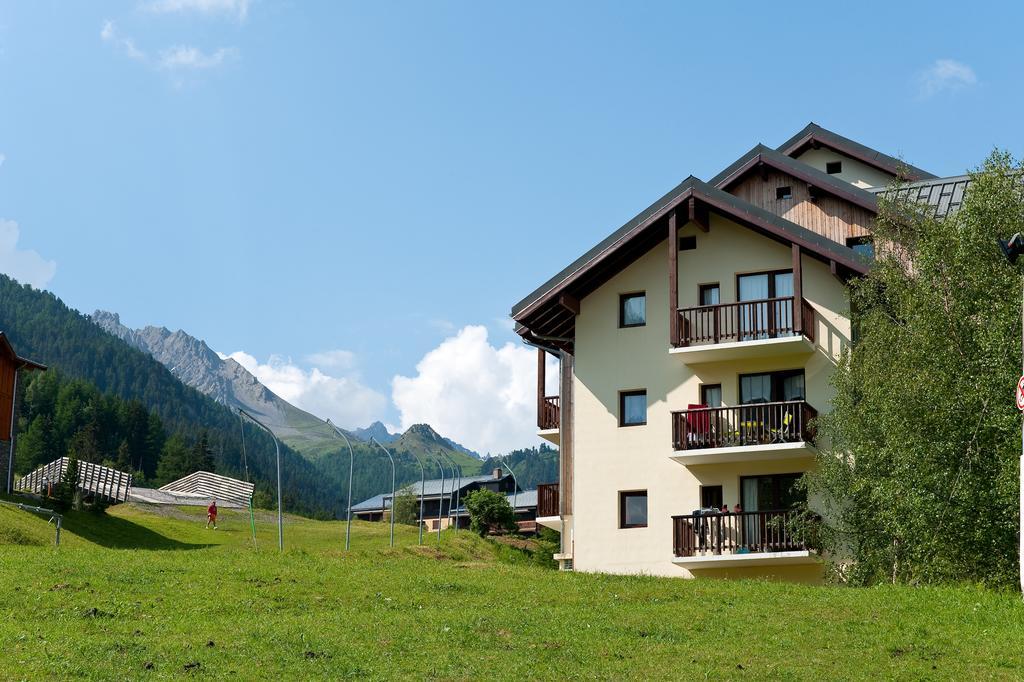 Madame Vacances Residence Les Chalets Du Thabor 발프레쥐 외부 사진